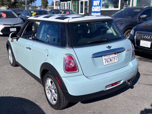 Used 2013 MINI Cooper Hardtop image 6