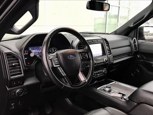 Used 2020 Ford Expedition Limited RWD image 18