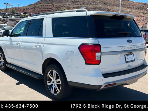 Used 2024 Ford Expedition Max XLT AWD/4WD image 3