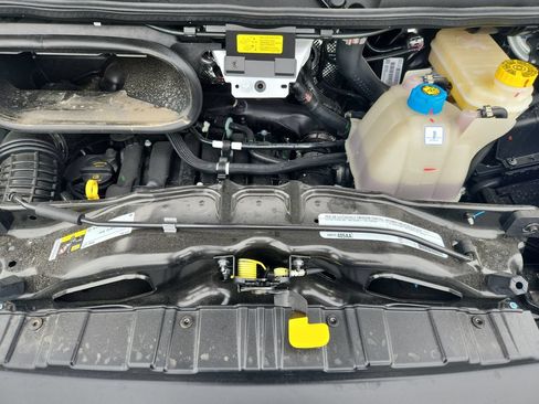 New 2026 RAM ProMaster 2500 w/ Convenience Group FWD image 25