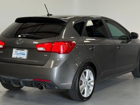Used 2013 Kia Forte SX w/ Leather Pkg FWD image 3