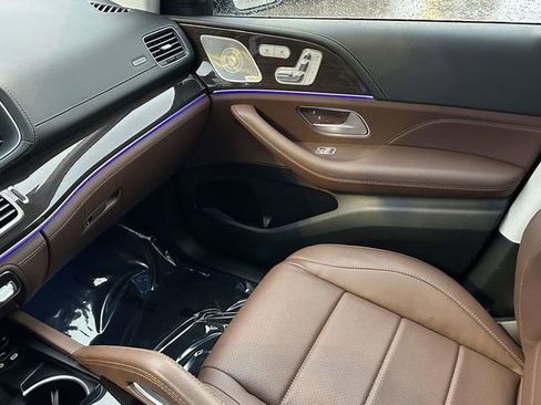 Used 2024 Mercedes-Benz GLE 350 4MATIC image 37