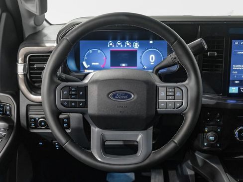 Used 2026 Ford F250 Lariat w/ Chrome Package AWD/4WD image 16
