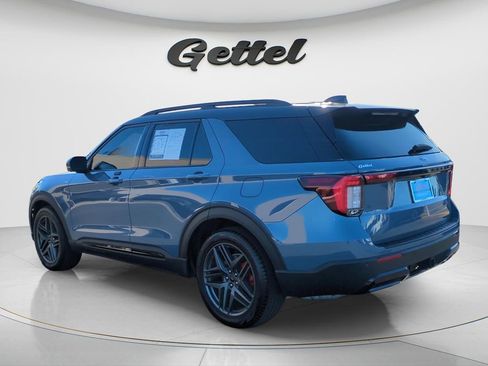 Used 2025 Ford Explorer ST-Line w/ Premium Package image 6