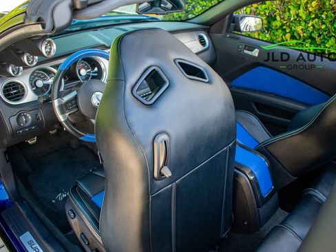 Used 2012 Ford Mustang Shelby GT500 w/ Electronics Pkg RWD image 17