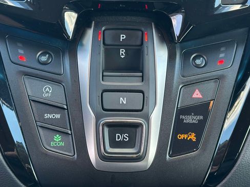 Used 2025 Honda Odyssey Touring image 13