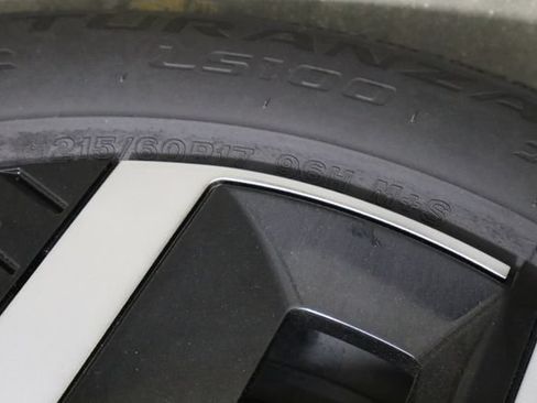 Used 2025 Nissan Kicks SV FWD image 36