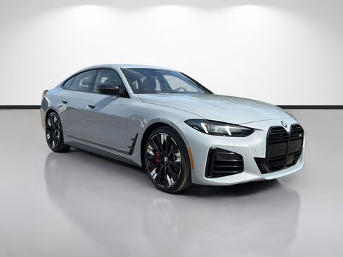 New 2026 BMW M440i w/ Premium Package image 1