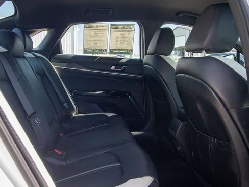 Used 2025 Kia K5 GT-Line image 29