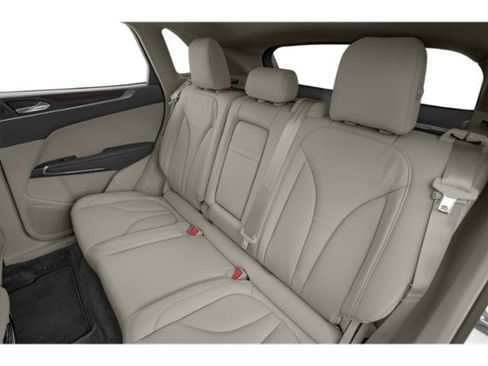 Used 2018 Lincoln MKC Select w/ Select Plus Package image 13