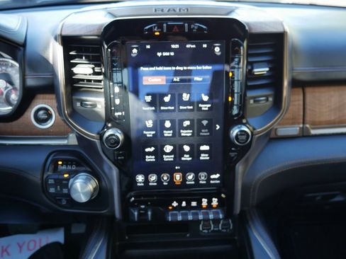 Used 2020 RAM 1500 Longhorn image 16