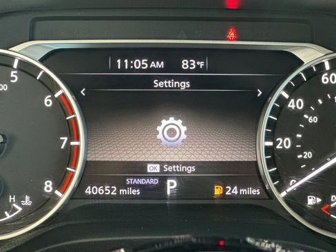 Certified 2023 Nissan Rogue SV FWD image 25