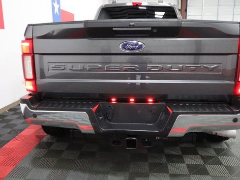 Used 2020 Ford F350 Lariat w/ Lariat Ultimate Package AWD/4WD image 29
