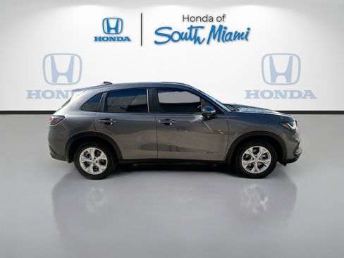 Certified 2024 Honda HR-V LX image 8
