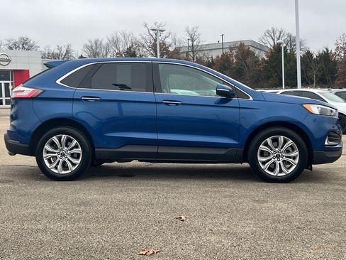 Used 2023 Ford Edge Titanium image 4