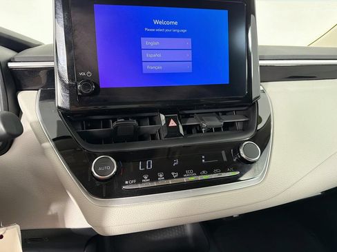 Used 2023 Toyota Corolla LE FWD image 19