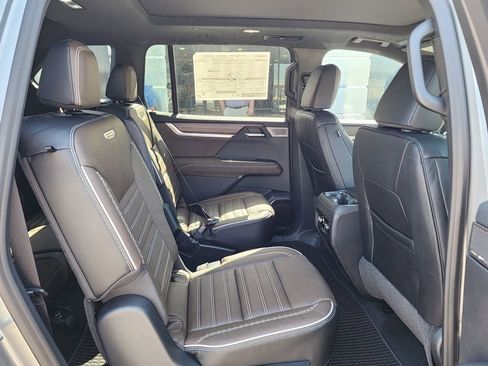 New 2026 GMC Acadia Denali Ultimate AWD/4WD image 48