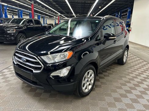 Used 2021 Ford EcoSport SE w/ SE Convenience Package FWD image 3