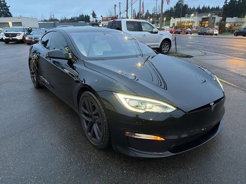 Used 2022 Tesla Model S image 10