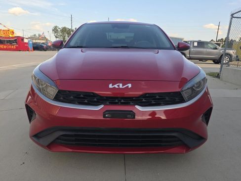 Used 2022 Kia Forte LXS FWD image 5