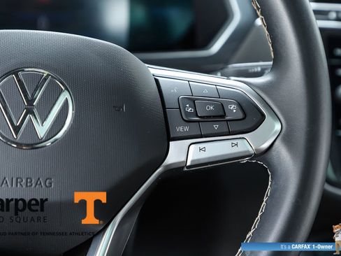 Used 2023 Volkswagen Tiguan SE R-Line image 60