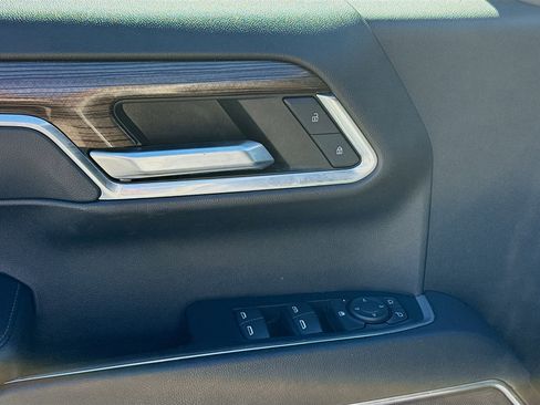 Used 2022 Chevrolet Silverado 1500 RST w/ LPO, Dark Essentials Package image 17