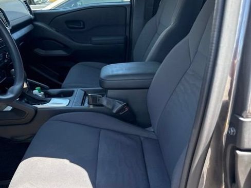 Used 2024 Nissan Frontier S w/ Technology Package RWD image 4