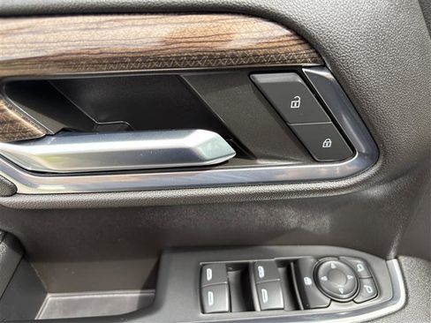 Used 2023 Chevrolet Silverado 1500 LT Trail Boss w/ Protection Package image 11