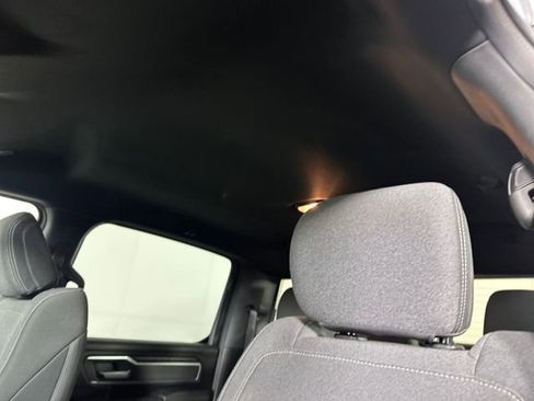 Used 2019 RAM 1500 Big Horn image 11