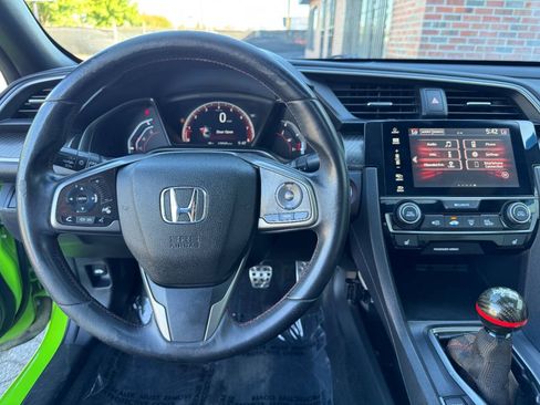 Used 2018 Honda Civic Si image 13