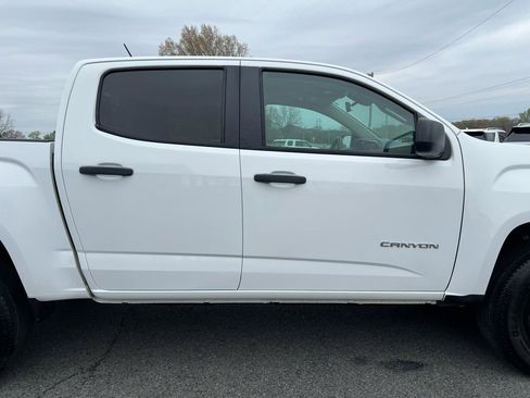 Used 2020 GMC Canyon 2WD Crew Cab w/ Convenience Package image 32