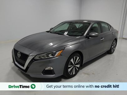Used 2022 Nissan Altima 2.5 SV