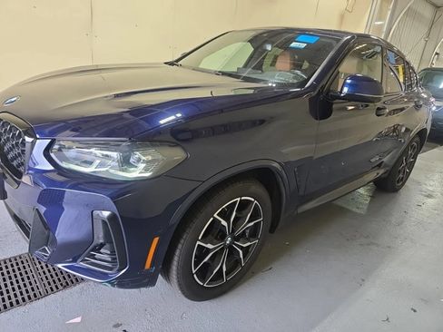 Used 2024 BMW X4 xDrive30i w/ M Sport Package AWD/4WD image 1