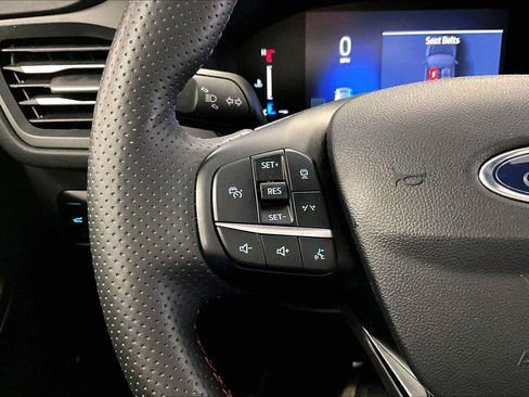 Certified 2023 Ford Escape ST-Line w/ Tech Pack #1 image 17