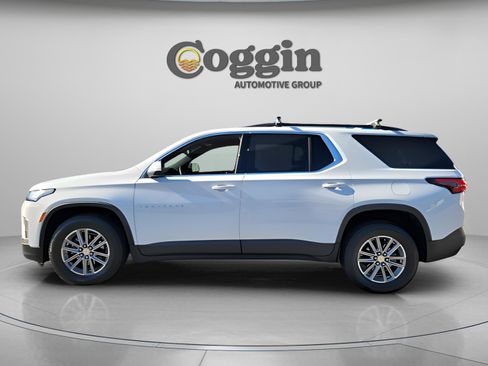 Certified 2023 Chevrolet Traverse LT image 2