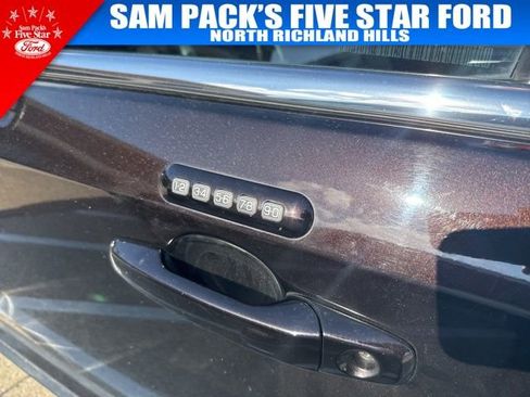 Used 2013 Ford Edge Limited w/ Driver Entry Pkg image 8