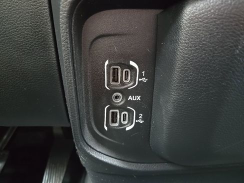 Used 2020 RAM 1500 Big Horn image 26