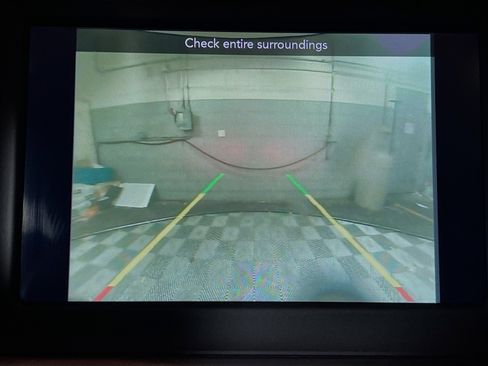 Used 2019 Dodge Challenger SXT image 28