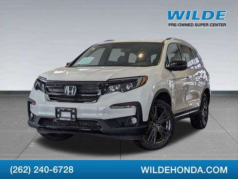 Used 2022 Honda Pilot Sport image 1