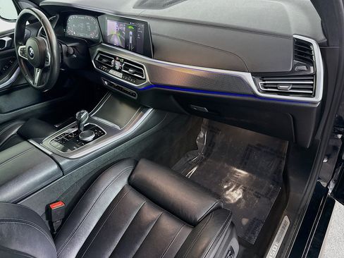Used 2020 BMW X5 M50i w/ Premium Package AWD/4WD image 30