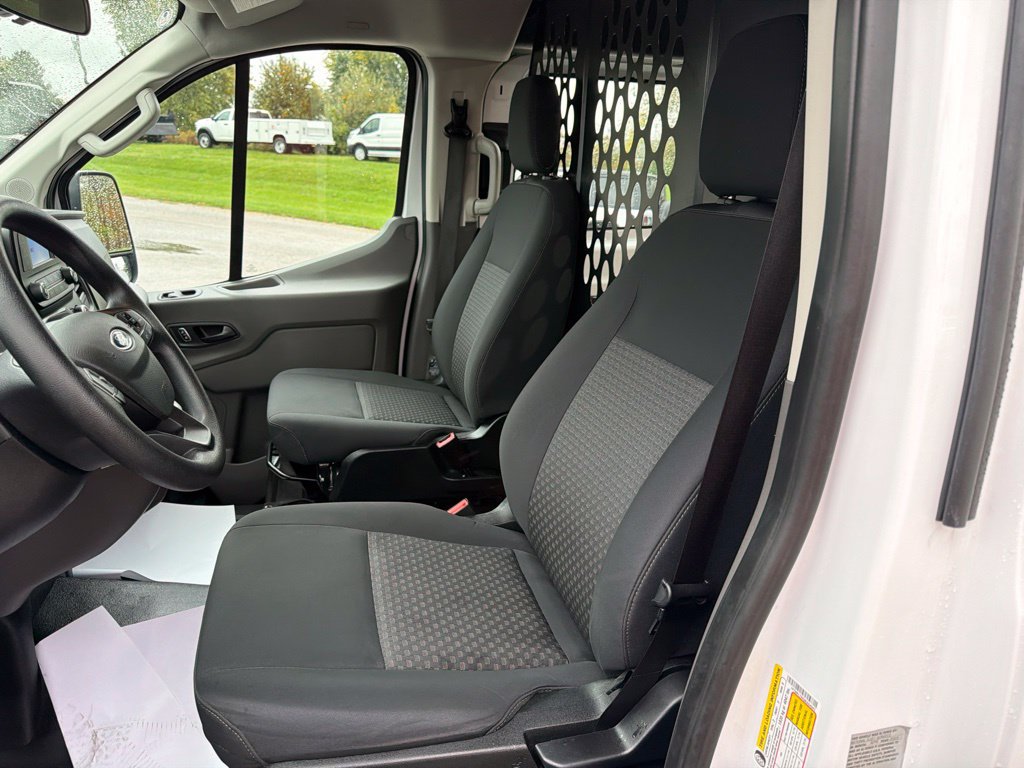 Used 2025 Ford Transit 250 Low Roof w/ Exterior Upgrade Package RWD image 26