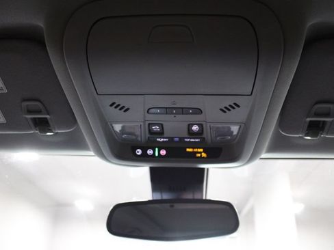 Used 2024 GMC Terrain SLT w/ Tech Package AWD/4WD image 39