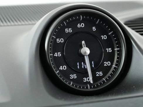 New 2026 Porsche Cayenne S image 15