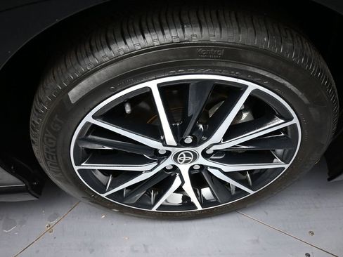 Certified 2023 Toyota Camry SE image 13