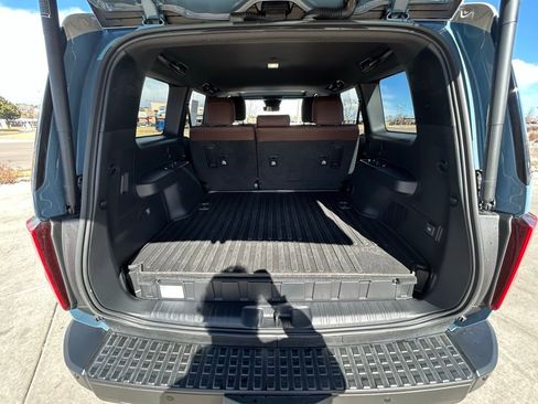 Used 2025 Toyota Land Cruiser w/ Premium Package image 29