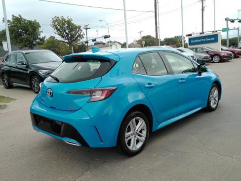 Used 2021 Toyota Corolla SE FWD image 6