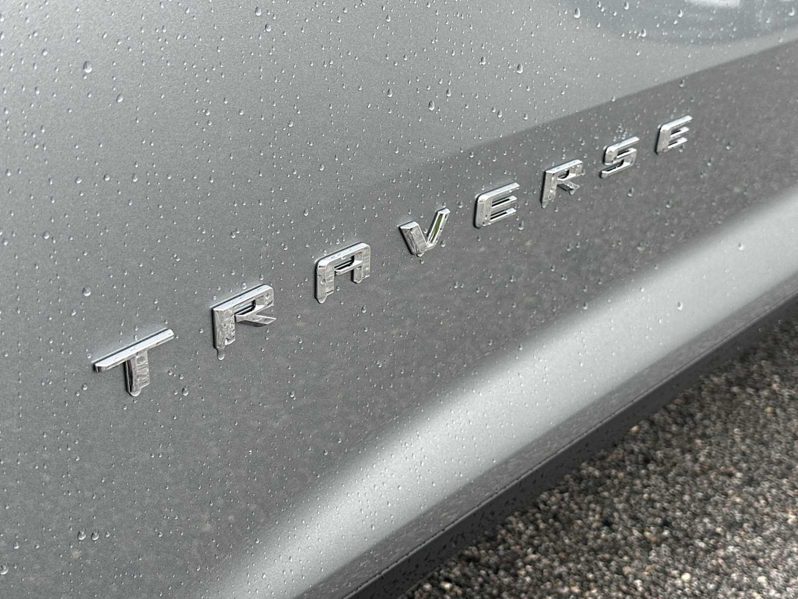New 2026 Chevrolet Traverse LT w/ LPO, Floor Liner Package FWD image 11