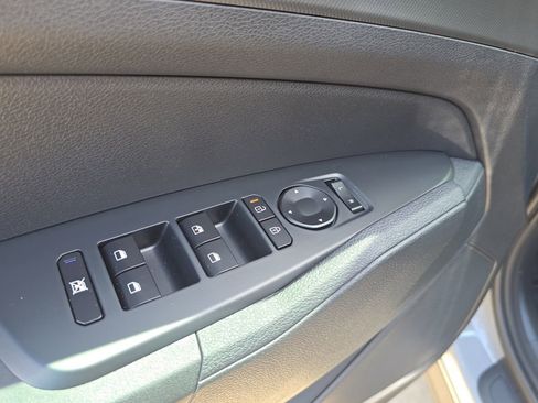 New 2026 Kia Sportage S AWD/4WD image 19