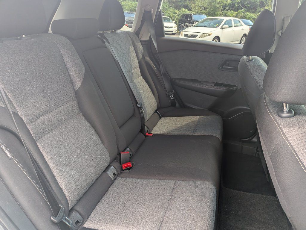 Used 2022 Nissan Rogue S AWD/4WD image 24