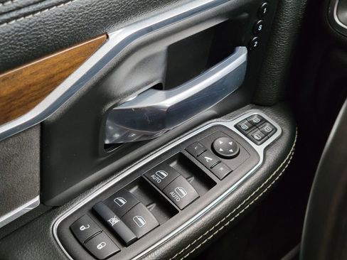 Used 2024 RAM 2500 Laramie image 26